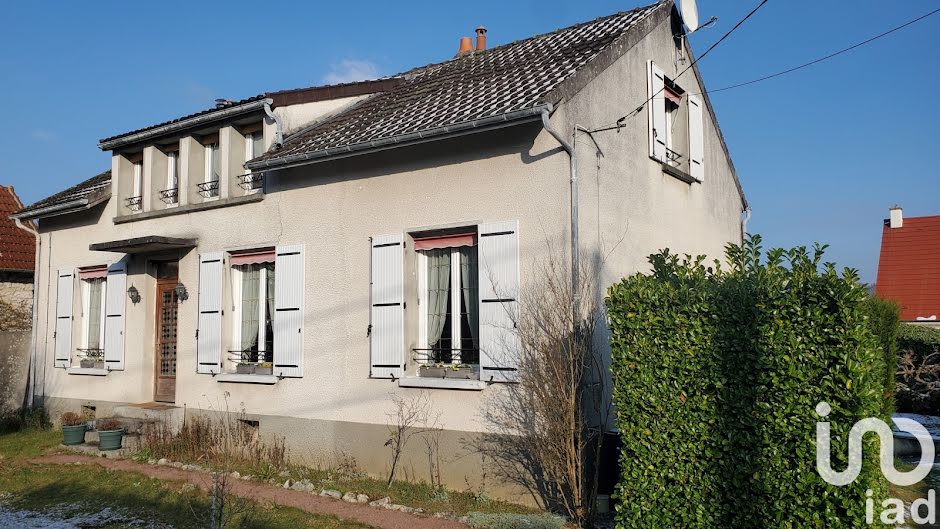 Vente maison 7 pièces 129 m² à Moret-Loing-et-Orvanne (77250), 359 000 €