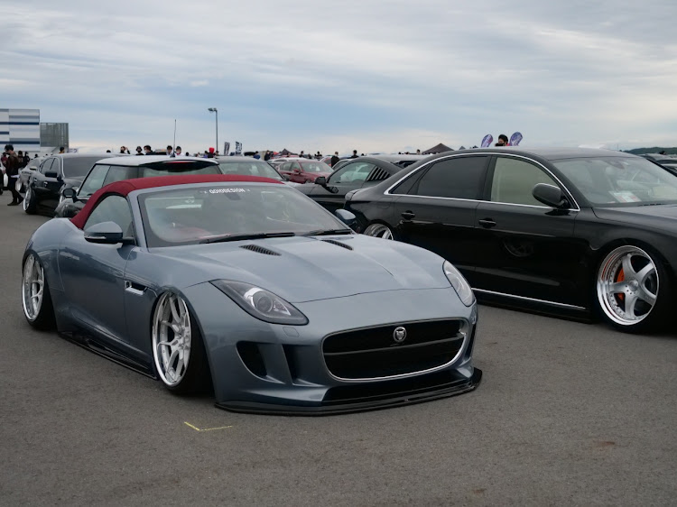 Q5のエネルギッシュイエロー🐥・stancenation・スタンスネーション・正統派EUROは場違いだった🤣に関するカスタム事例の投稿画像8枚目