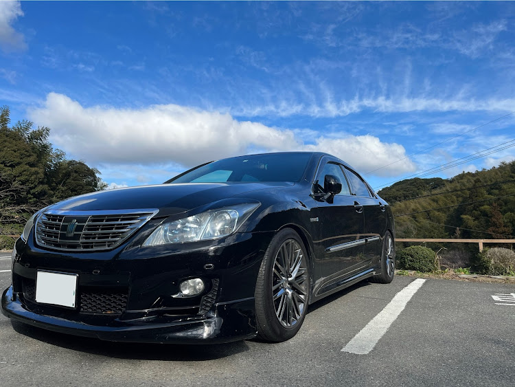 クラウンアスリートのドライブ・車高調整・春一番に関するカスタム事例の投稿画像2枚目