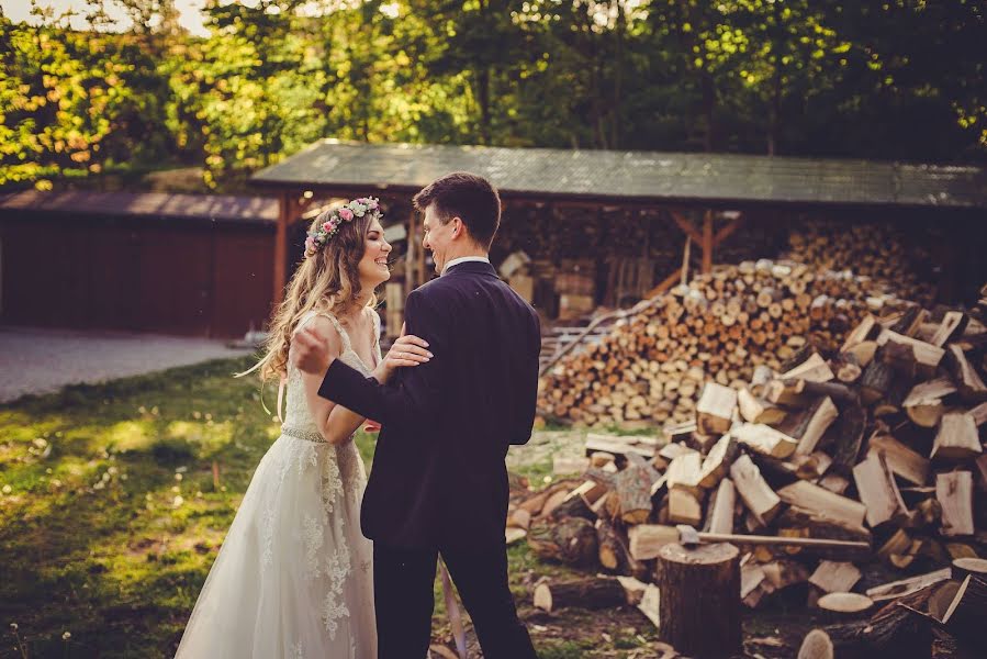 Fotógrafo de casamento Andrzej Paradowski (aparadowski). Foto de 24 de fevereiro 2020