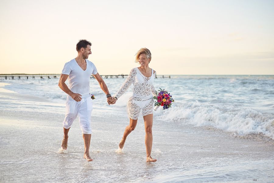 Fotógrafo de bodas Carlos Dzib (carlosdfarhiel). Foto del 3 de noviembre 2022