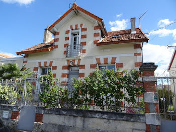 maison à Gond-Pontouvre (16)