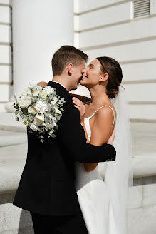 Fotografo di matrimoni Aleksandra Lobashova (lobashova). Foto del 21 dicembre 2022