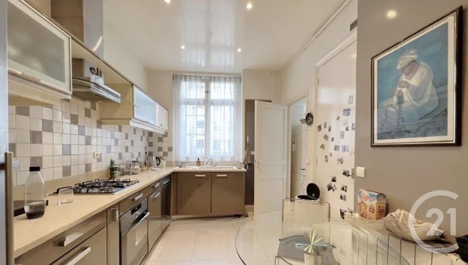 Vente appartement 5 pièces 144.28 m² à Paris 8ème (75008), 1 690 000 €