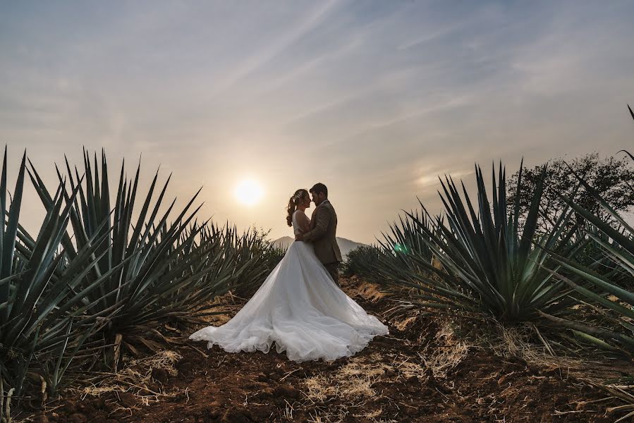 Fotografo di matrimoni Miriam Romero (auraconceptovis). Foto del 25 ottobre 2022