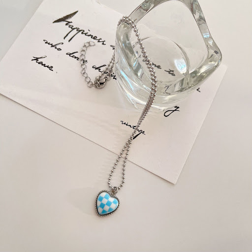 Title 1, Simple Chessboard Plaid Heart Pendant Necklace,...