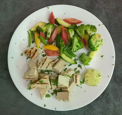 Grilled Paneer With Veggies