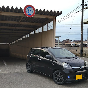 ミライース LA300S