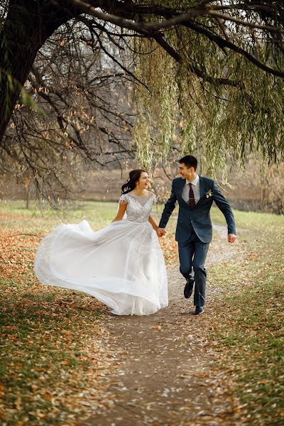 Bryllupsfotograf Ekaterina Tyumeneva (ekaterinamart). Foto fra januar 2 2019