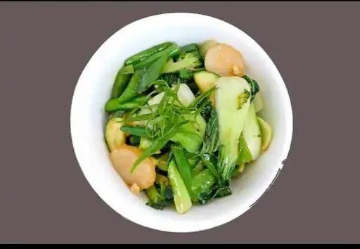 Asian Greens And Water Chestnut