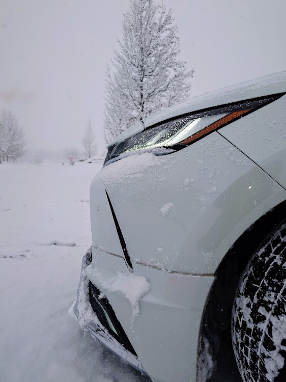 ハリアーのハリアー乗りと繋がりたい・大雪警報発令中・2月もよろしくお願いします・雪道走破・たまにはここいうハリアーもに関するカスタム事例の投稿画像4枚目