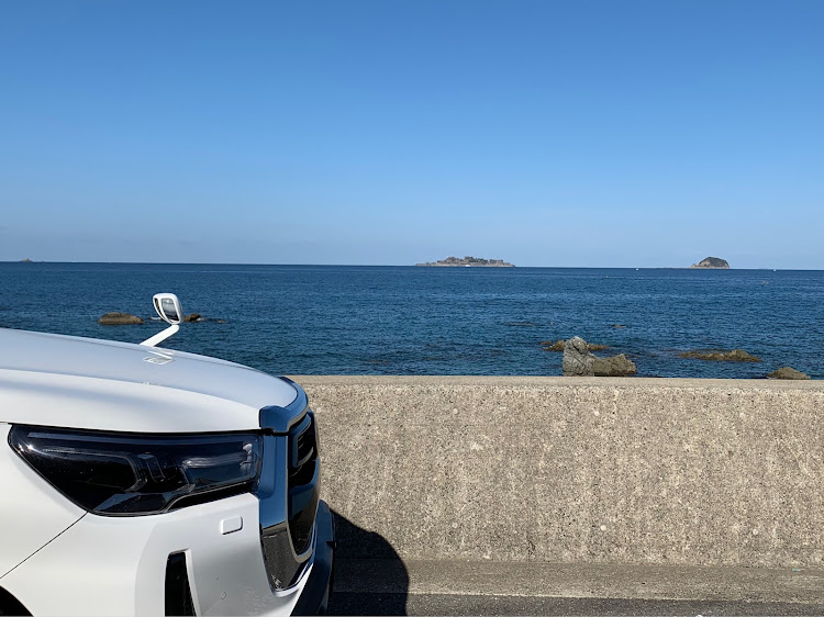 ハイラックスの暇人の極み・不気味・軍艦島に関するカスタム事例の投稿画像1枚目
