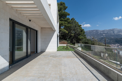 Villa 4
