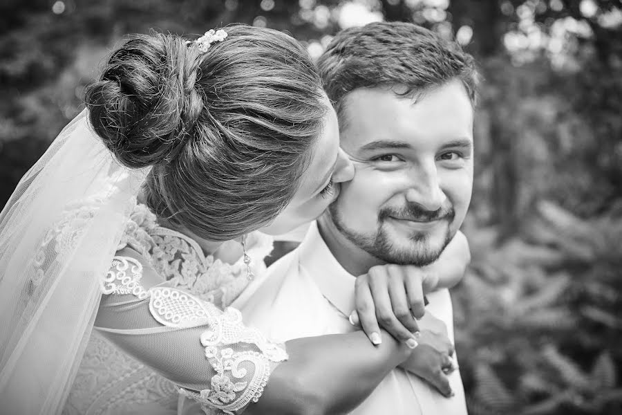 Fotografo di matrimoni Vladimir Ovcharov (vovcharov). Foto del 17 settembre 2019