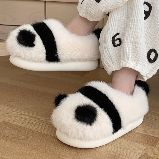 Title 6, Womens Full Heel Cotton Slippers for Winter Wa...