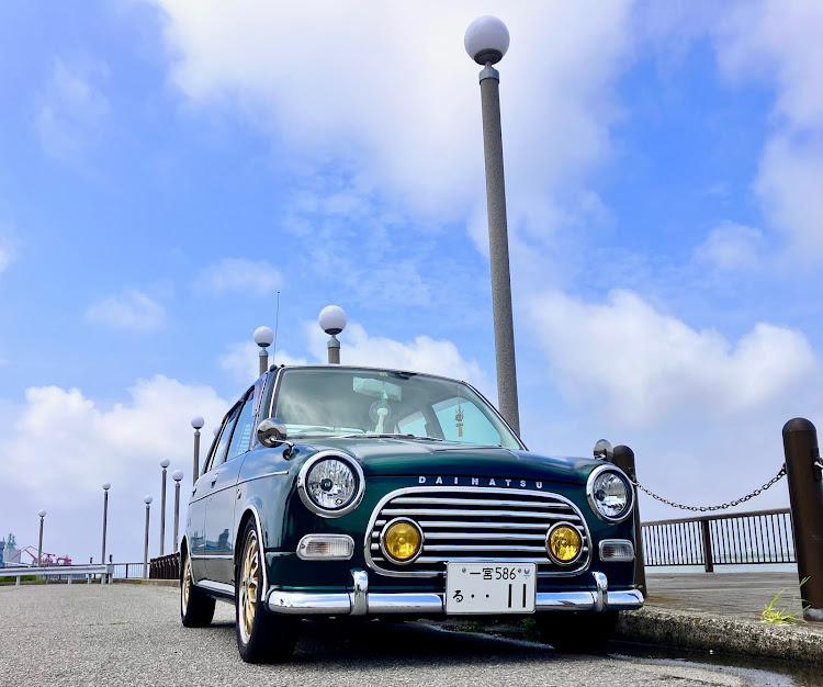 ミラジーノの碧南・ヤシの木🌴のある風景・リフレクション失敗に関するカスタム事例の投稿画像3枚目