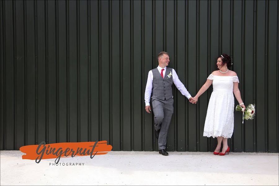 Photographe de mariage Amy Kicks (gingernutphotogr). Photo du 2 juillet 2019