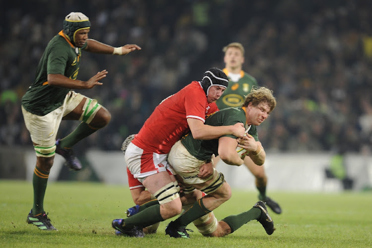 Evan Roos, with the ball, staked a claim for another Test start with his performance in Bloemfontein. Picture: CHARLE LOMBARD/ GALLO IMAGES