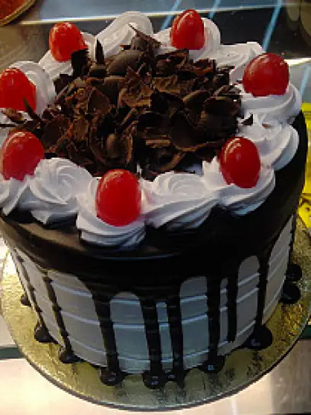 Mini Cake Black Forest 225 Gms