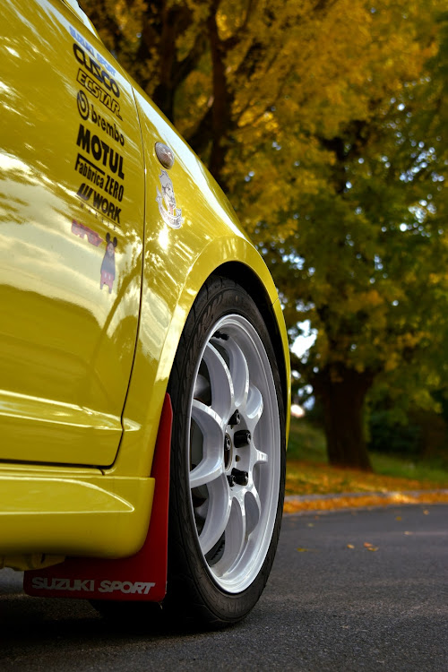スイフトスポーツの2023ベストショット11月・need for swift・スイフトスーパー1600になりたい・CTのみなさんに感謝・世界平和を願いますに関するカスタム事例の投稿画像6枚目
