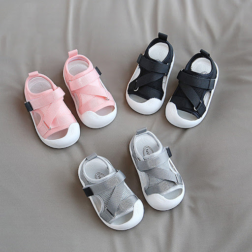 Title 5, Childrens Breathable Sandals Lightweight and c...
