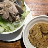 雙月食品社