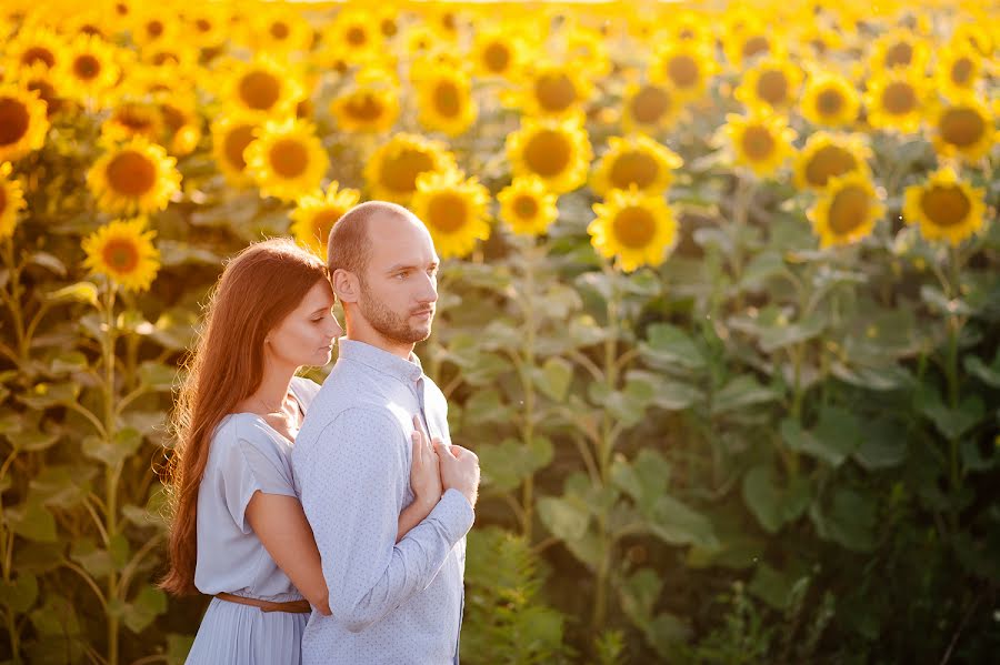 Wedding photographer Aleksandr Shishkin (just-painter). Photo of 19 July 2019