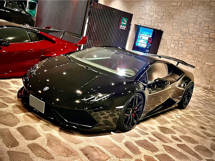 ウラカンのランボルギーニ・ウラカン・LP610-4に関するカスタム事例の投稿画像1枚目