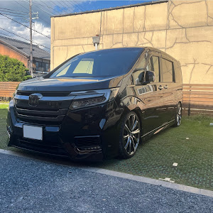 ステップワゴンスパーダ RP5