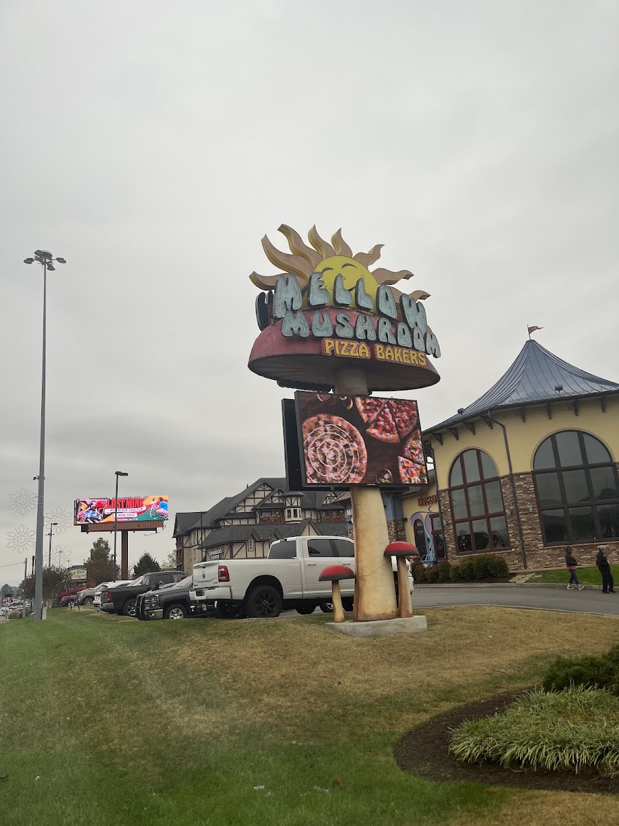 Gluten-Free at Mellow Mushroom