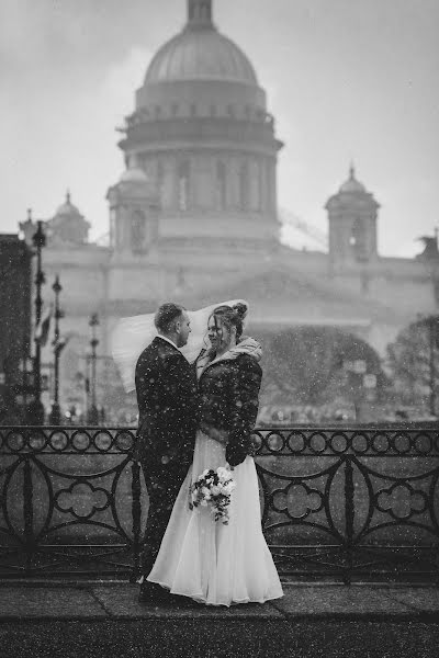 Bryllupsfotograf Andrey Rizhskiy (andrey-rizhskiy). Bilde av 13 mai