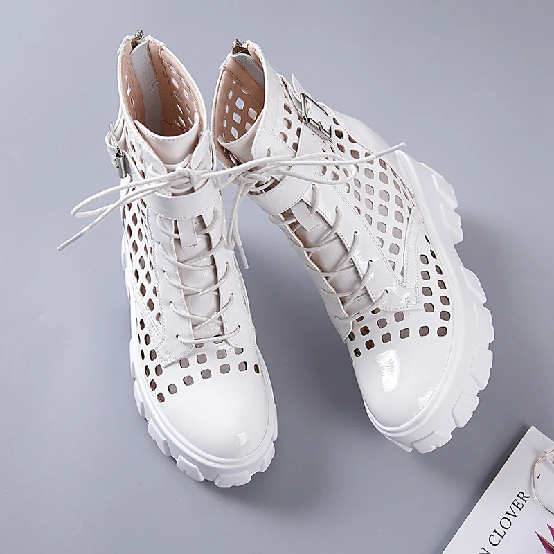 Holle, dunne en dikke zool netlaarzen met verhoogde binnenzool, halfhoge schacht, perfect voor een trendy zomerlook.