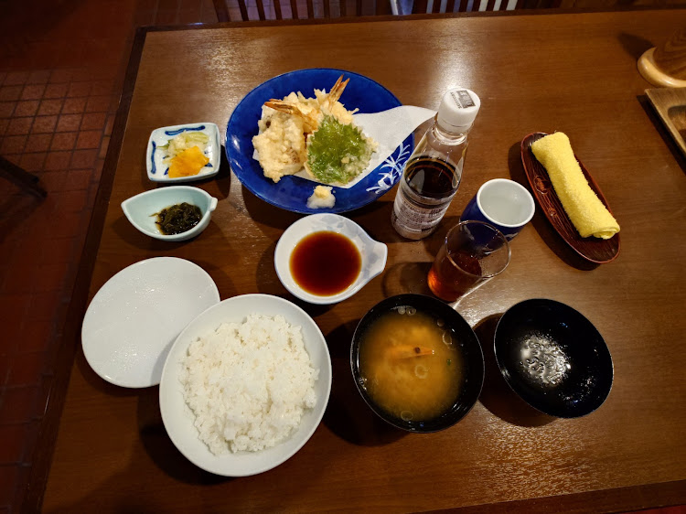 フレアクロスオーバーの室蘭港フェリーターミナル・近くの料亭・天ぷら定食・早めの夕飯・ステッカーに関するカスタム事例の投稿画像2枚目