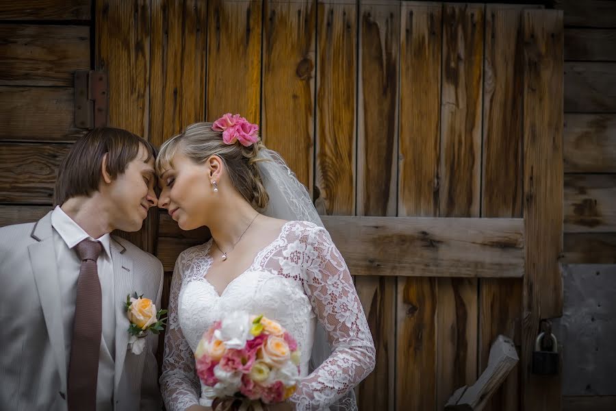 Wedding photographer Aleksandr Marashan (morash). Photo of 17 February 2015