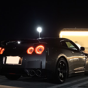 NISSAN GT-R R35