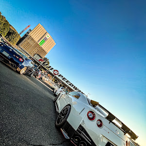 NISSAN GT-R R35