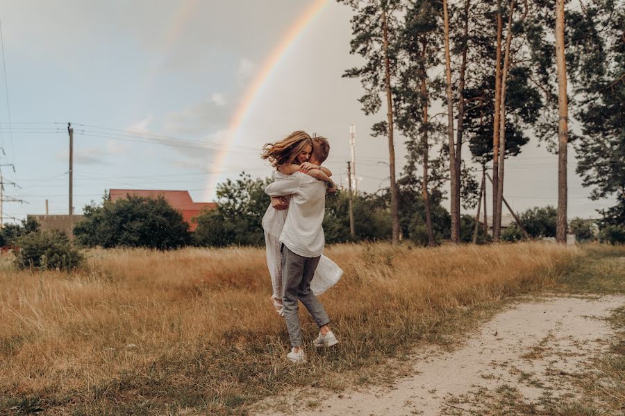 Fotograful de nuntă Vova Staschuk (stashchukfamily). Fotografia din 5 februarie 2020