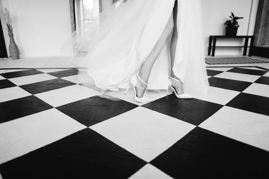 Fotografo di matrimoni Sasha Vesna (sashavesna). Foto del 15 aprile 2020