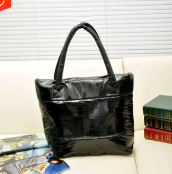 Sac à main femme, nouveau sac spatial, sac en éponge, sac à bandoulière, sac en coton. Léger, spacieux et confortable pour toutes vos affaires.