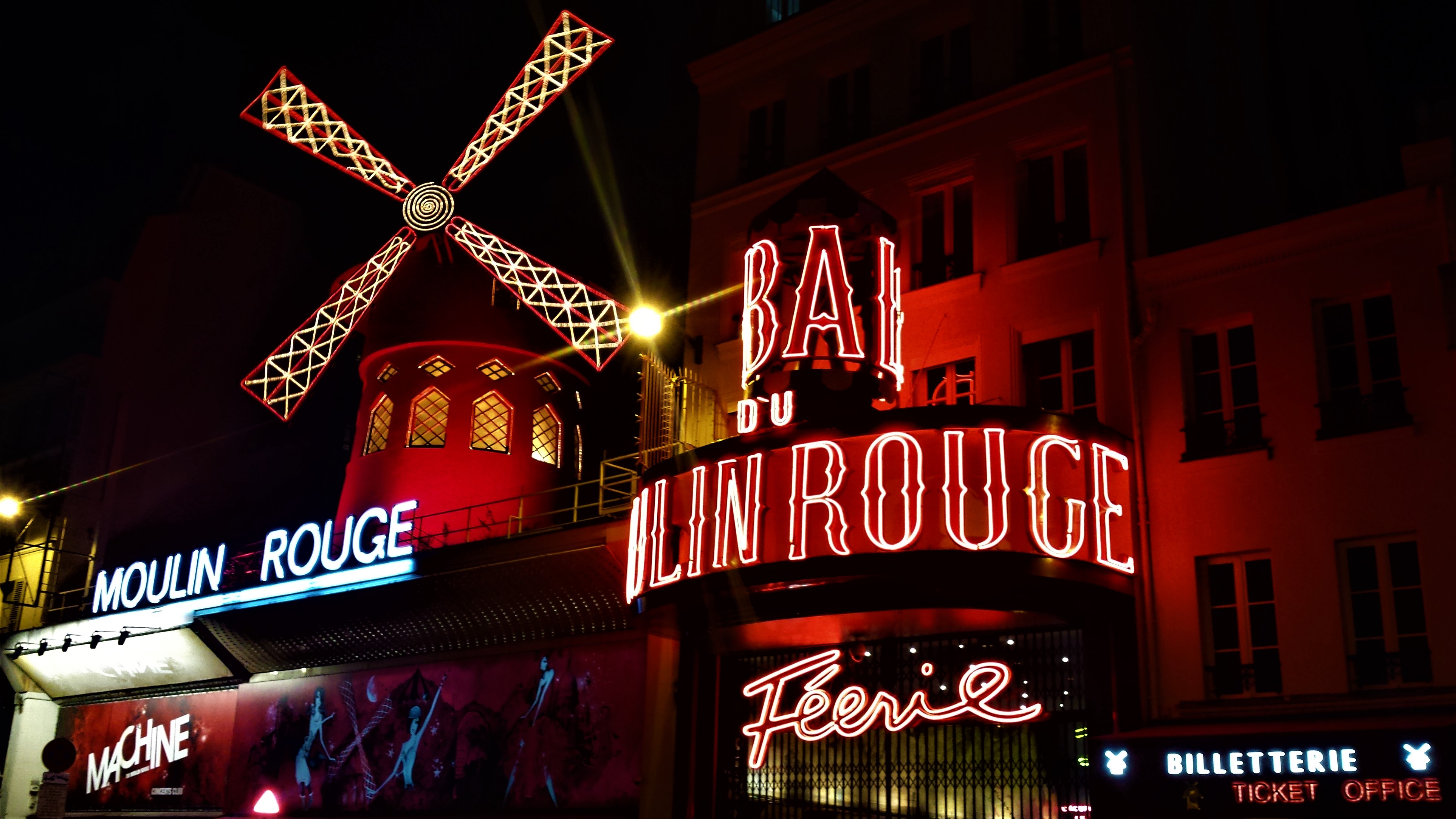 MOULIN ROUGE di utente cancellato