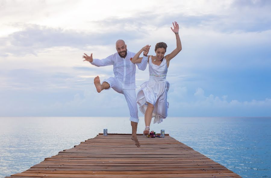 Wedding photographer Oleksander Biezmienov (mikndrik). Photo of 7 December 2019