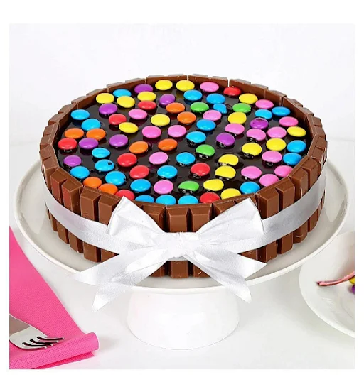 Eggless Kitkat Gems Cake