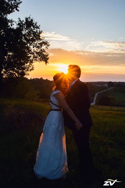 Fotógrafo de casamento Zeljko Vidinovic (zvphoto). Foto de 30 de janeiro 2020