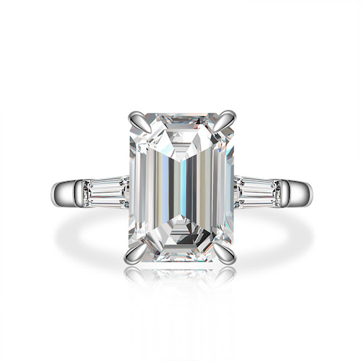 Title 3, G color diamond rectangular chamfered car ring,...
