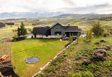 Maison avec terrasse 1