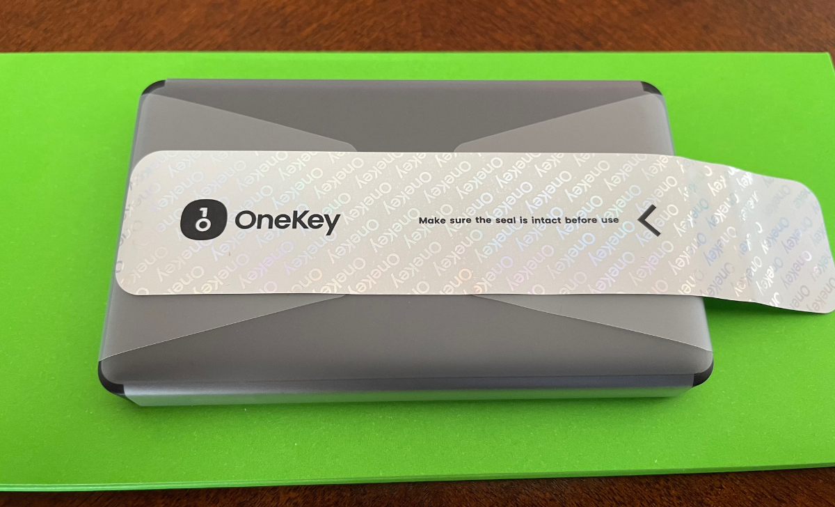 Onekey touch security seal