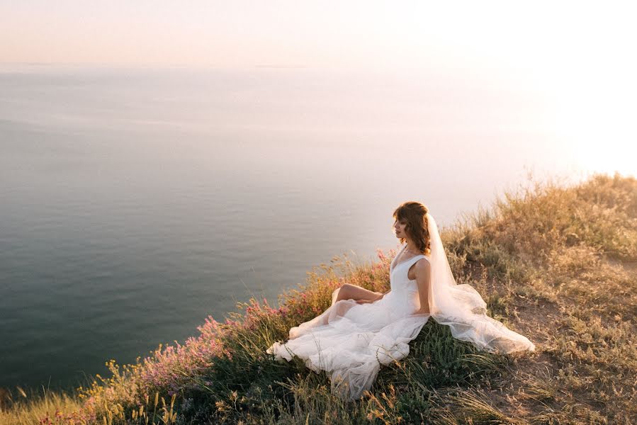 Fotógrafo de casamento Maksim Butchenko (butchenko). Foto de 4 de setembro 2019