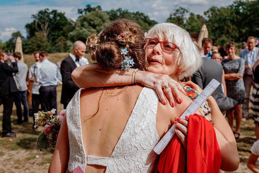 Wedding photographer Alexander Ziegler (spreeliebe). Photo of 11 May