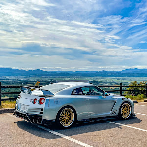 NISSAN GT-R R35