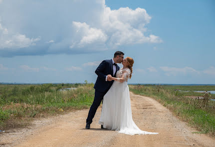 Fotógrafo de casamento Stauros Karagkiavouris (stauroskaragkia). Foto de 23 de abril 2022